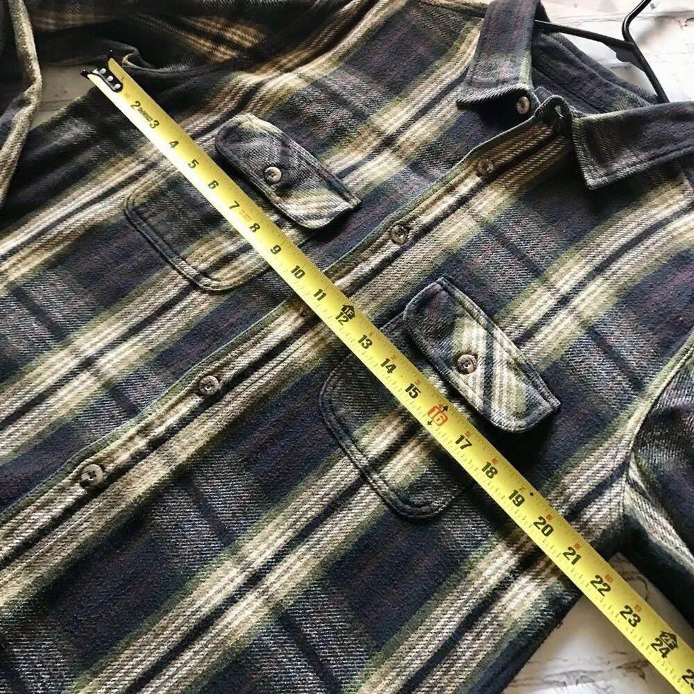 Field and Stream Long Sleeve Heavyweight Flannel Shirt‎ Size Large Blue Green